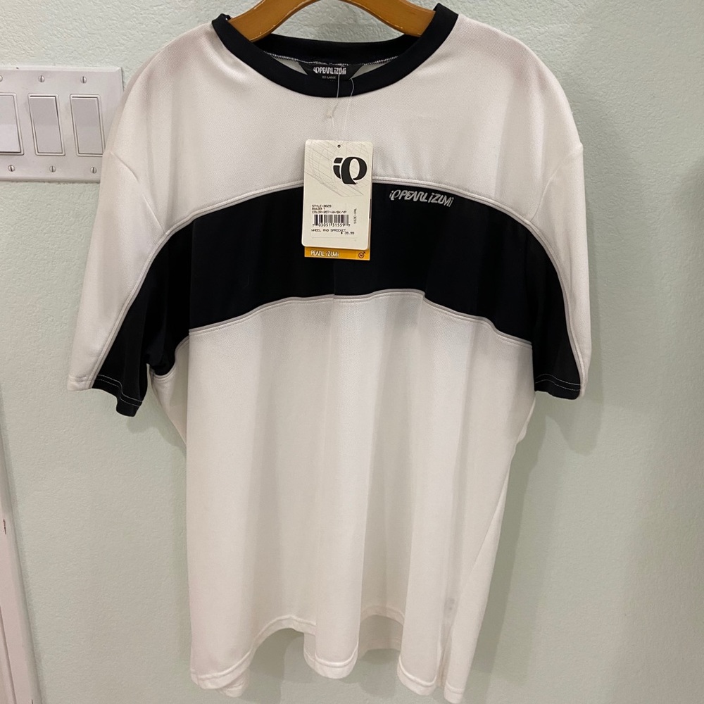 New! Pearl Izumi shirt